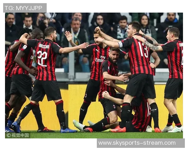 尤文图斯逆转多特蒙德补时绝杀引发全场狂欢与转会传闻热议 尤文图斯逆转多特蒙德补时绝杀引发全场狂欢与转会传闻热议