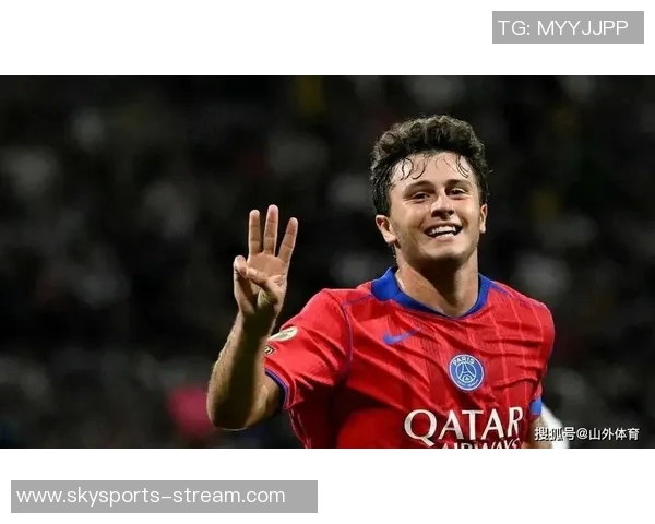 尤文图斯逆转巴黎圣日耳曼帽子戏法引爆全场激情时刻解析