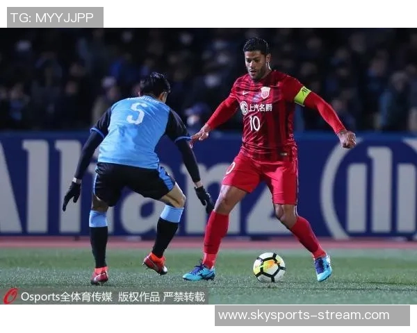 中超精彩对决切尔西与里昂战平零比零全场热情高涨集锦回顾 中超精彩对决切尔西与里昂战平零比零全场热情高涨集锦回顾