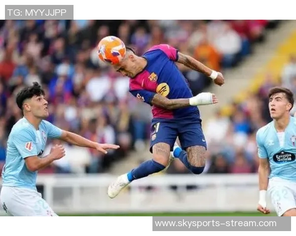 国王杯精彩对决曼联逆转巴萨帽子戏法引爆全场激情