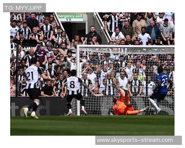 欧联杯精彩对决阿森纳逆转切尔西点球大战引爆全场激情 欧联杯精彩对决阿森纳逆转切尔西点球大战引爆全场激情