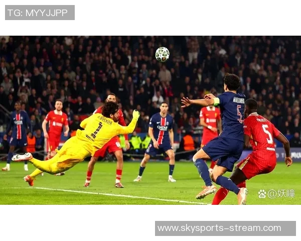 西甲激战本菲卡与利物浦战平争议判罚引发全场热议