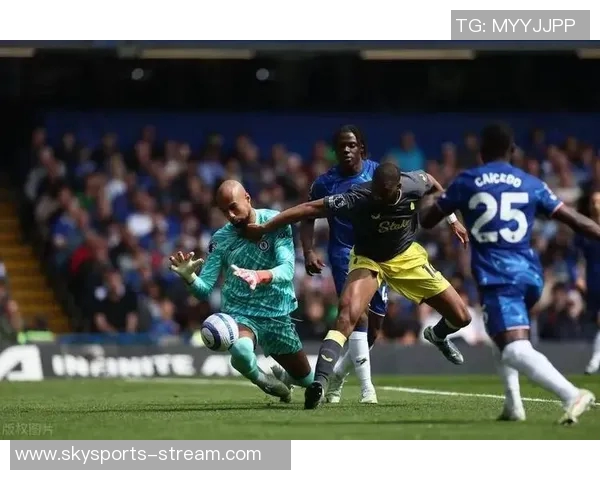 国王杯精彩对决里昂大胜切尔西五球狂潮引爆全场激情