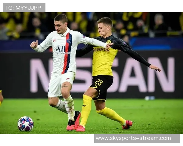 巴黎圣日耳曼友谊赛大胜那不勒斯乌龙球引发全场热烈反响与点评 巴黎圣日耳曼友谊赛大胜那不勒斯乌龙球引发全场热烈反响与点评