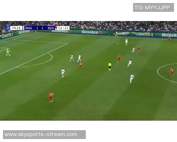 世界杯经典对决那不勒斯绝杀皇马引发全场狂欢数据深度解析