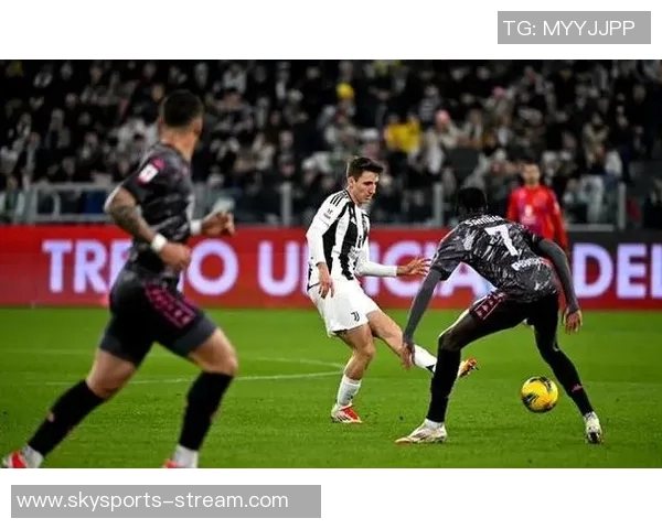 德甲激战：利物浦点球大战险胜皇马全场沸腾瞬间回顾